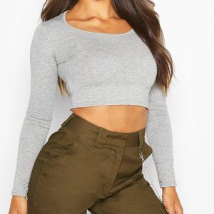 NWT Basic Long Sleeve Crop Top (Size:4)